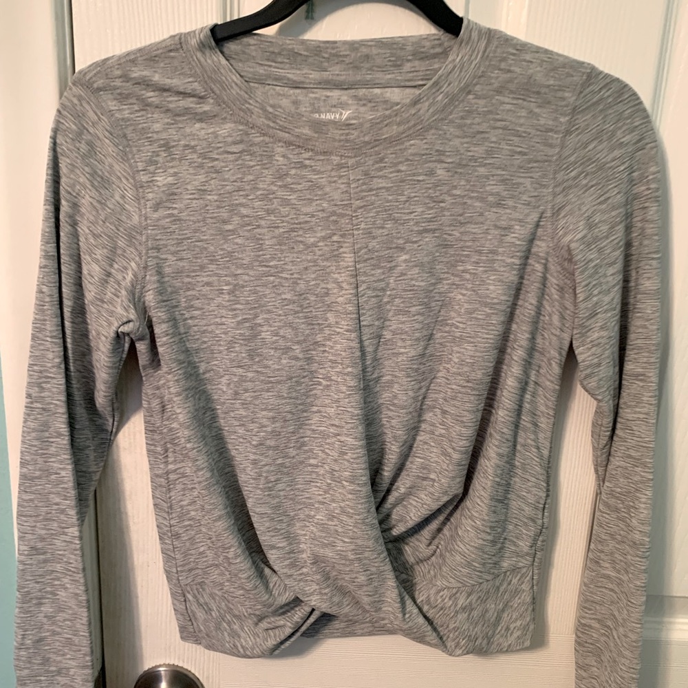 Old Navy breath on active long sleeve